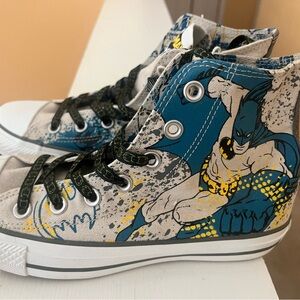 Converse Batman shoes men’s 5/ womens 7